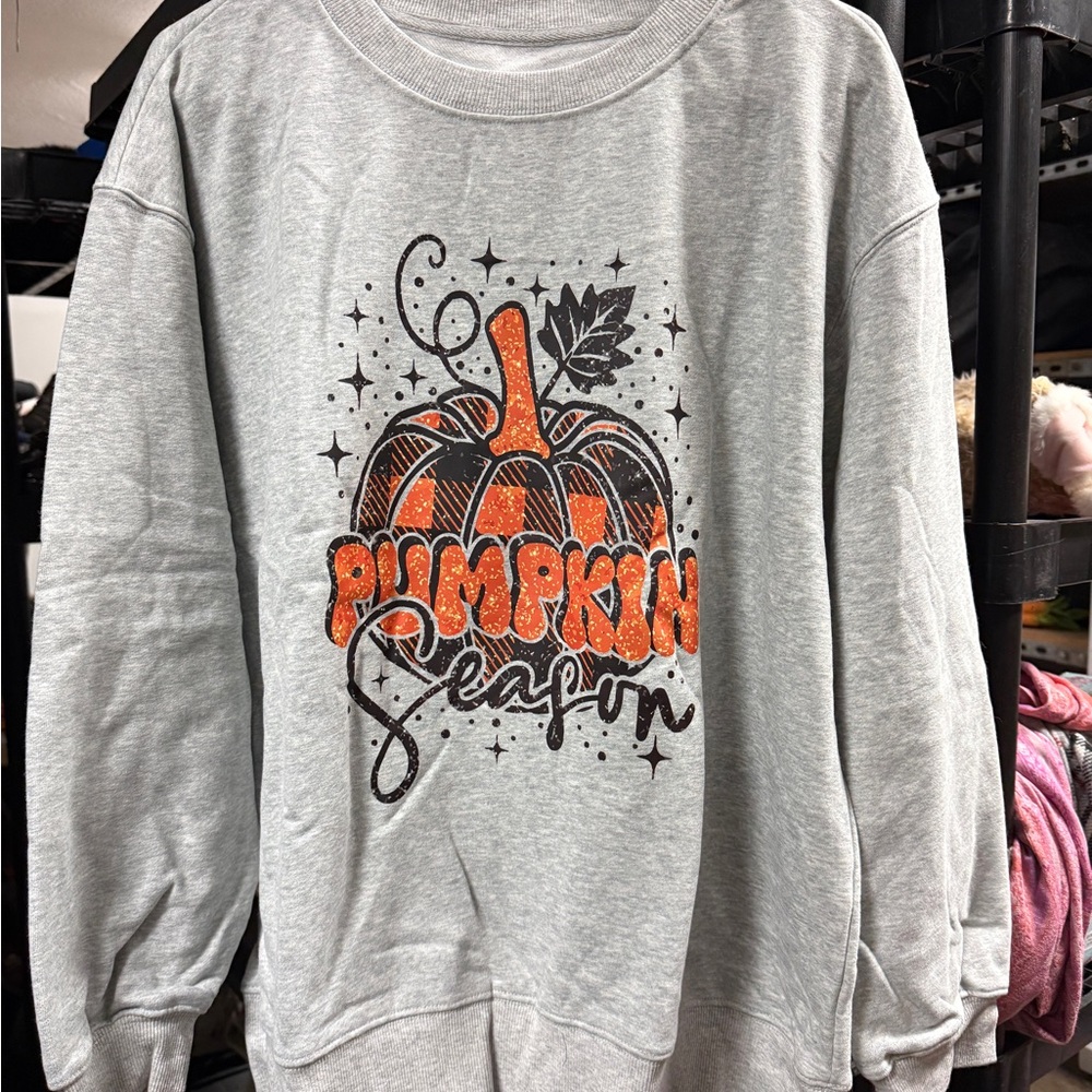 Women’s Pumpkin Season Graphic Gray Sweater XL